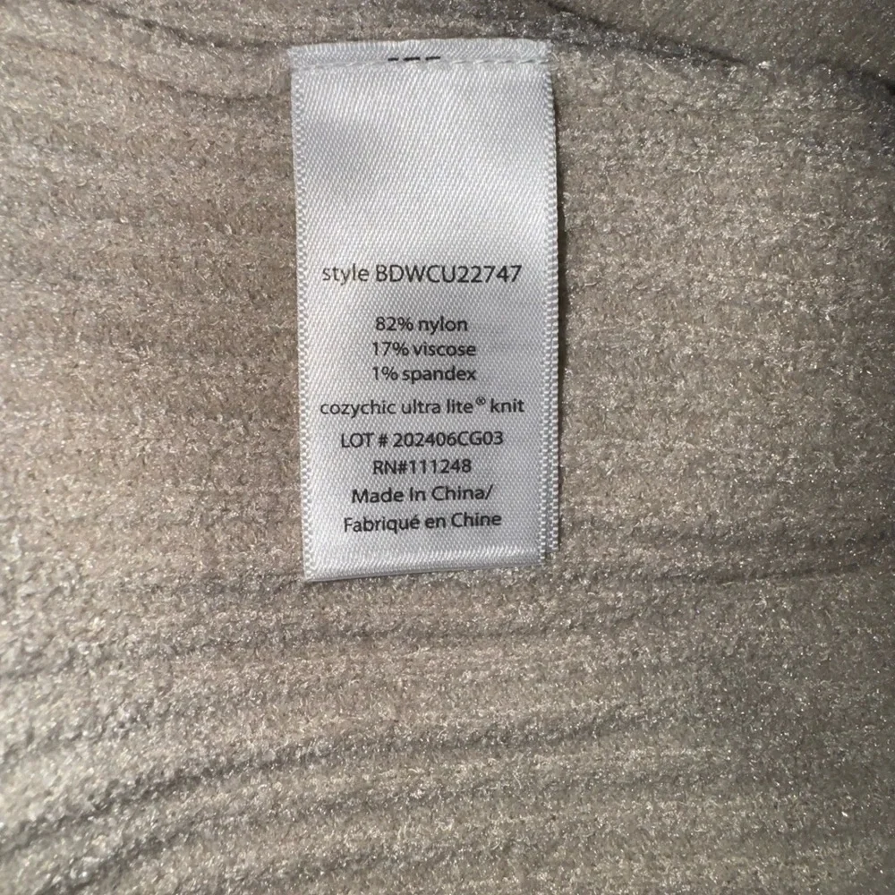 Barefoot Dreams - CozyChic Ultra Lite® Contrast Ribbed cardigan - Picture 5 of 5
